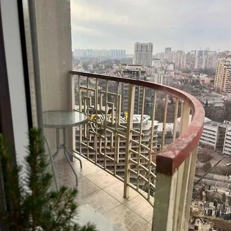 до 4 осіб гагарін плаза аркадійське плато 5а корп2 кадорр море аркадійська алея *